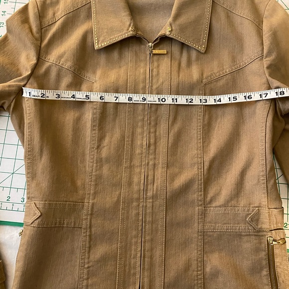 St. John  Sport embellished Jacket by Marie Gray - Picture 12 of 14